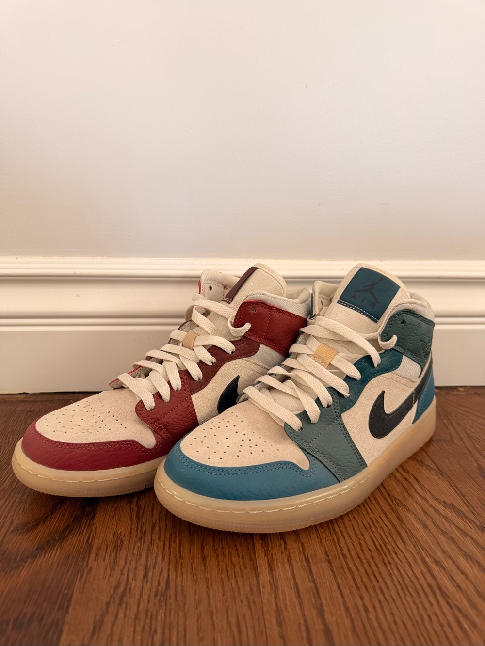 Nike Air Jordan 1 Mid Antigravity Machines Sneaker